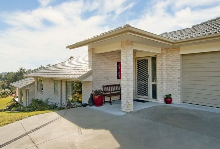 Free property data for 70 Woodleigh Place, Ohauiti - homes.co.nz