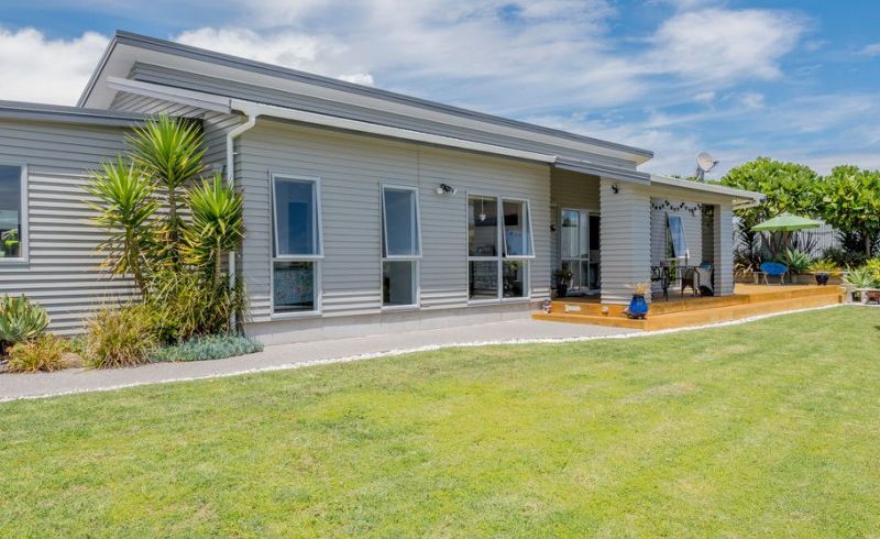 Free property data for 2 Duncans Way, Otaki Beach, Otaki - homes.co.nz