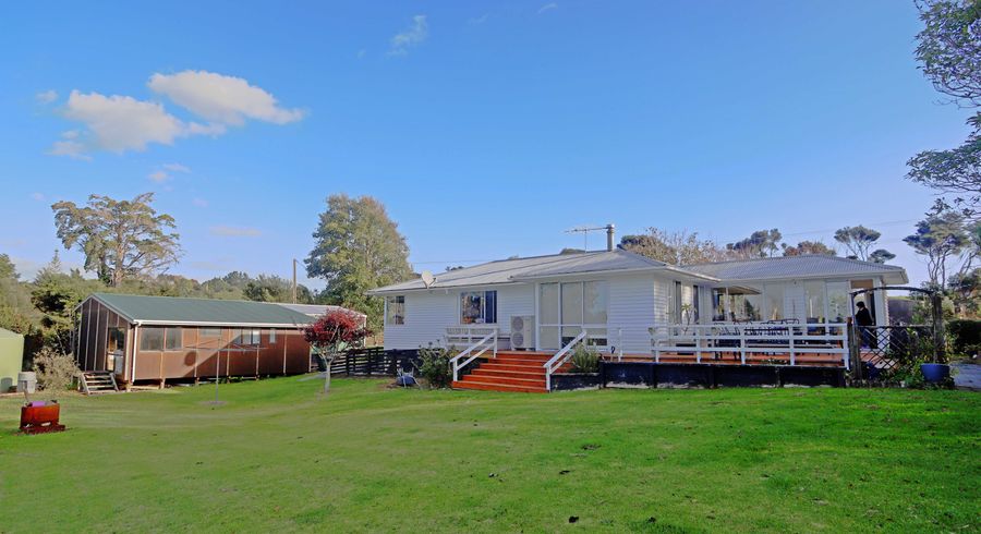 For Sale 1612 South Head Road Helensville Auckland Nz